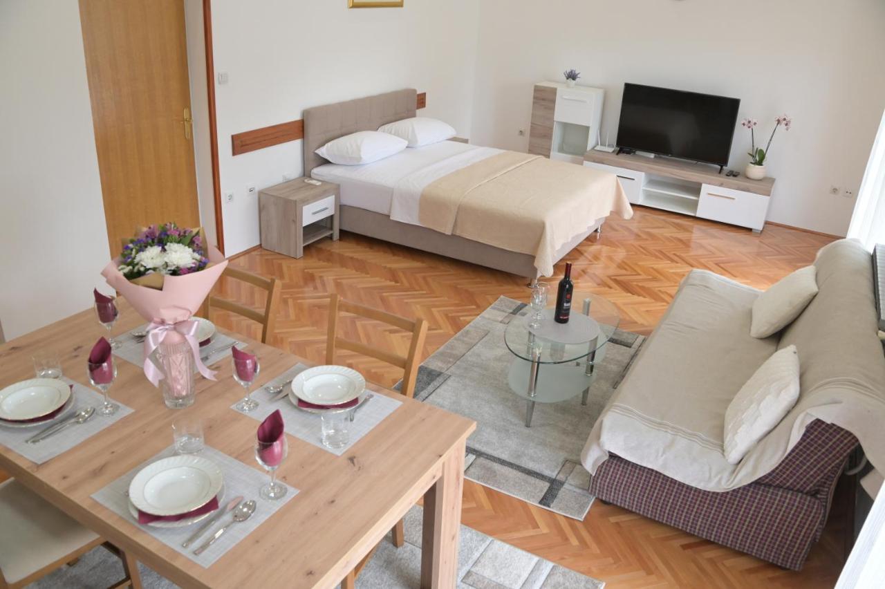 Apartman Simovic טרביניה מראה חיצוני תמונה